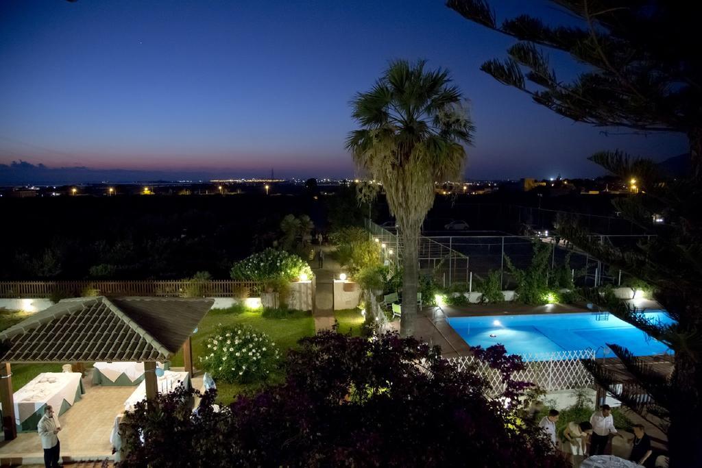 Villa Amodeo Paceco Buitenkant foto
