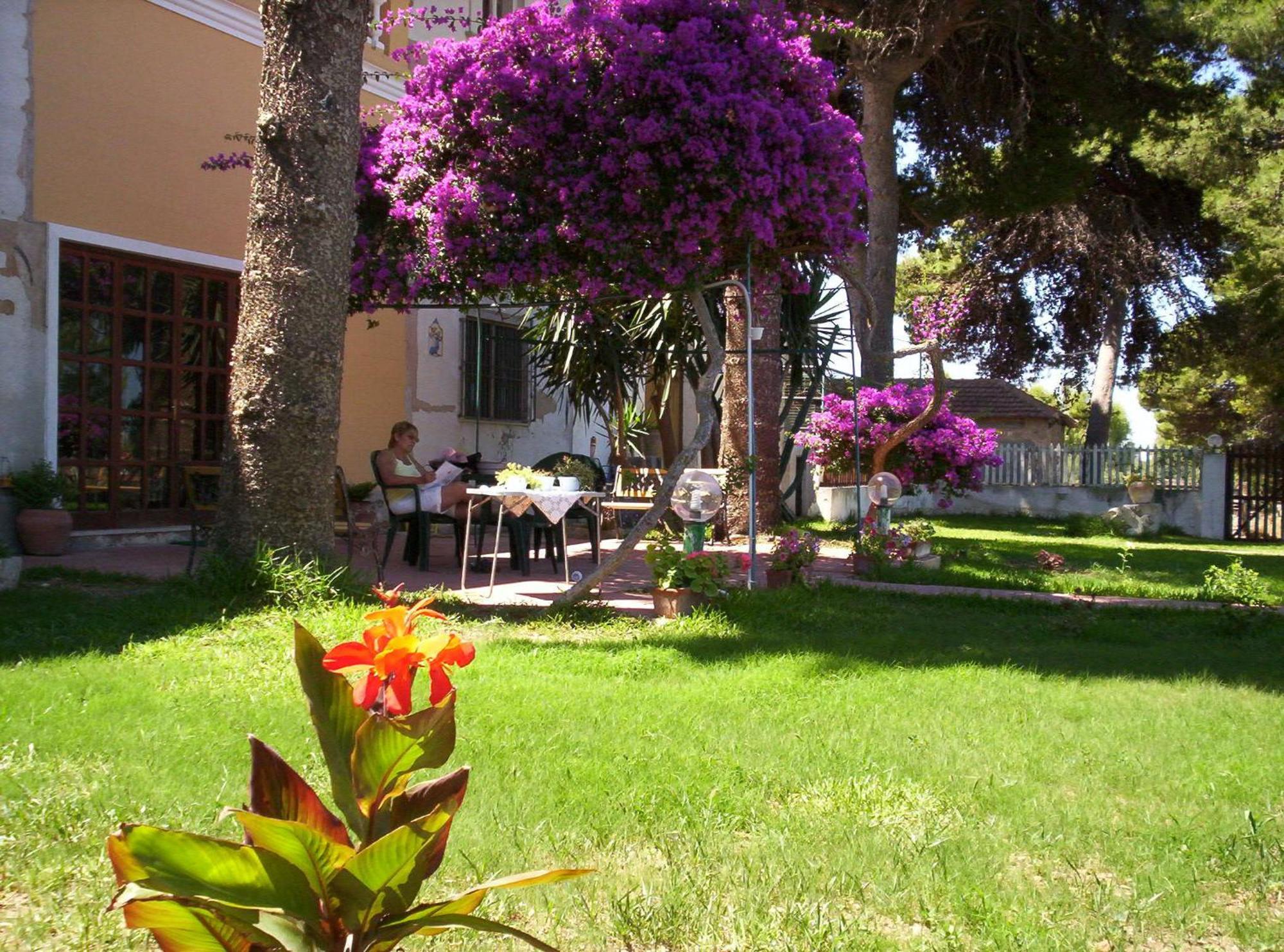 Villa Amodeo Paceco Buitenkant foto