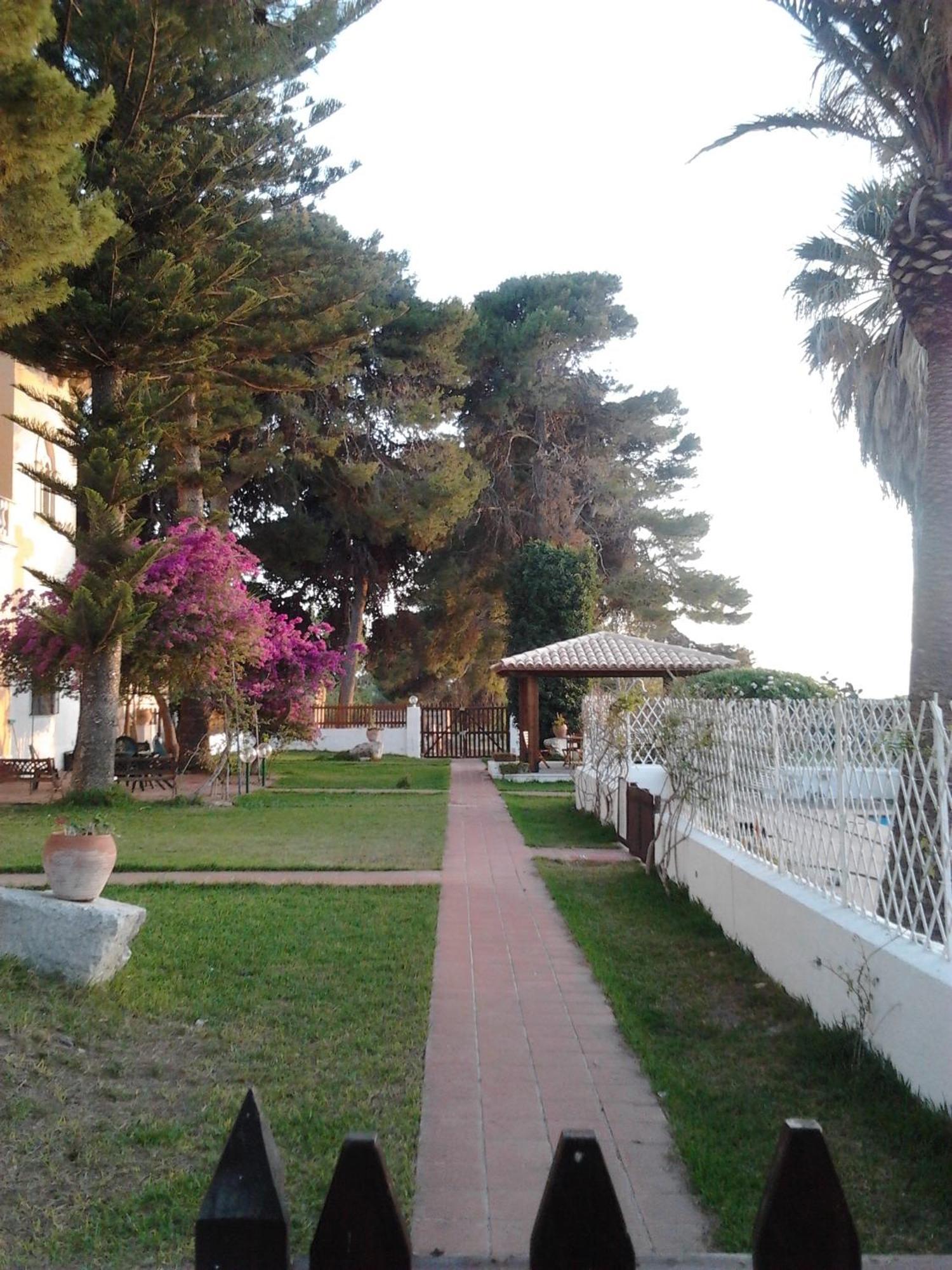Villa Amodeo Paceco Buitenkant foto