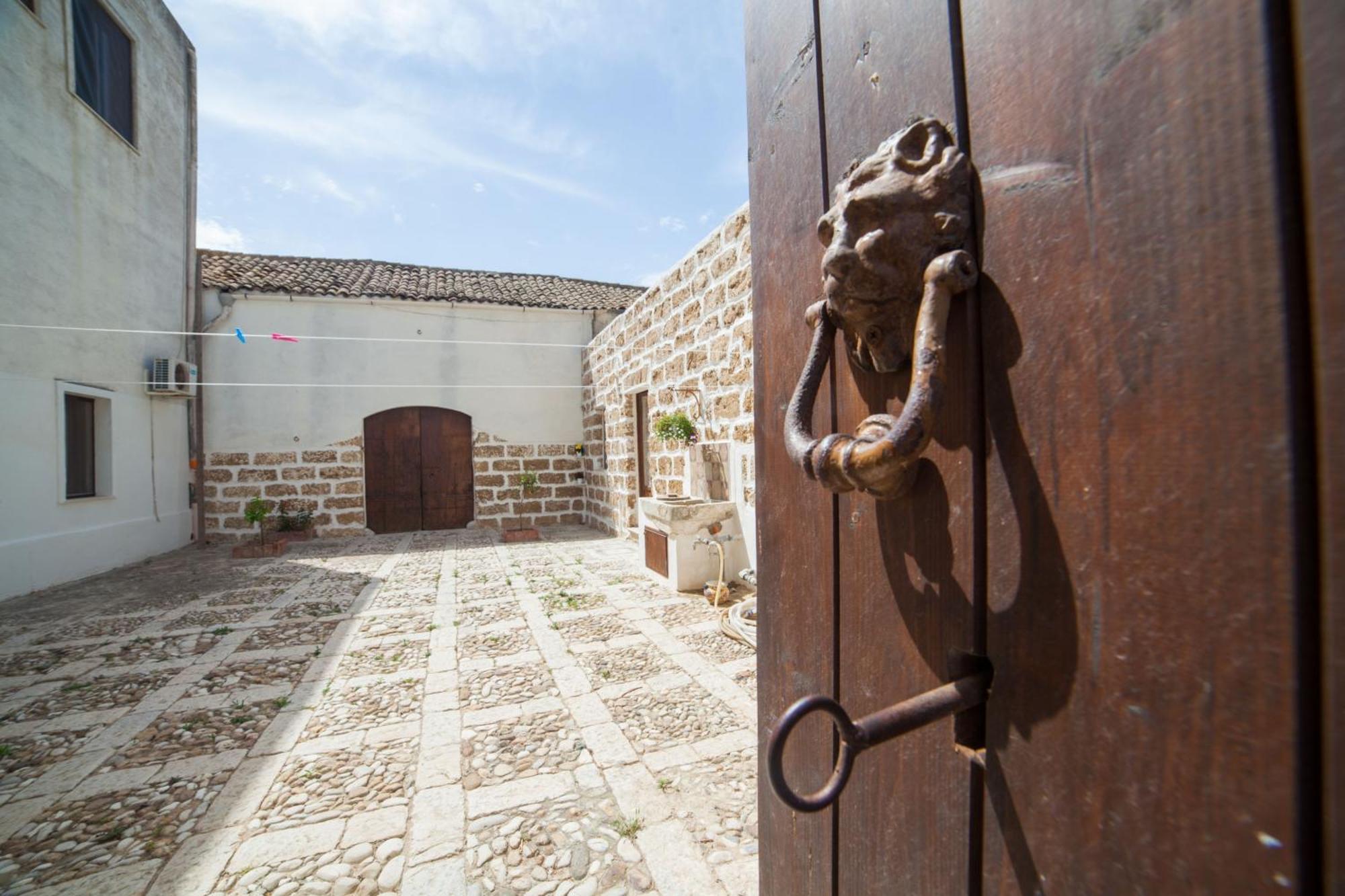 Villa Amodeo Paceco Buitenkant foto